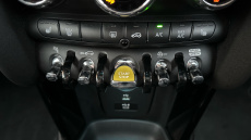 MINI Hatchback 135kW Cooper S Level 3 33kWh 3dr Auto Electric Hatchback